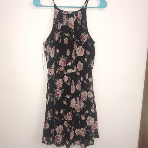 Chiffon floral dress very flattering
